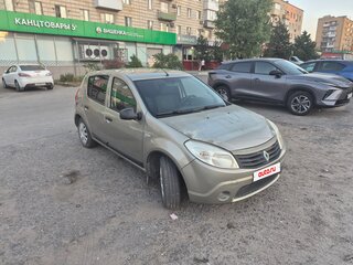 2011 Renault Sandero I, бежевый, 430000 рублей, вид 2