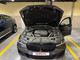 2021 BMW 5 серии 530i xDrive VII (G30/G31/G38) Рестайлинг, серый, 5750000 рублей, вид 2