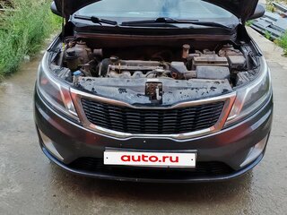 2012 Kia Rio 4-speed III, серый, 700000 рублей, вид 4