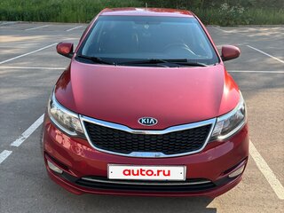2016 Kia Rio III Рестайлинг, красный, 930000 рублей, вид 2