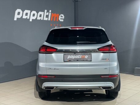 2023 Geely Atlas Pro, серебристый, 1699000 рублей, вид 4