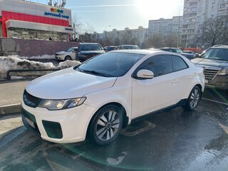 2012 Kia Cerato Koup II, белый, 850000 рублей, вид 1