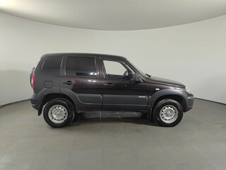 2014 Chevrolet Niva I Рестайлинг, коричневый, 575113 рублей, вид 4