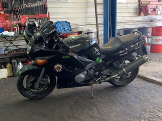 2005 Kawasaki ZZR 600, чёрный, 350000 рублей, вид 1