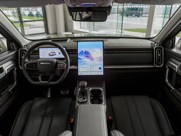 2024 Jaecoo J7 I, чёрный, 3729900 рублей - вид 20