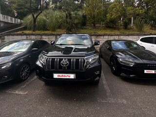 2017 Toyota Land Cruiser Prado 150 Series Рестайлинг 2, чёрный, 4950000 рублей, вид 2