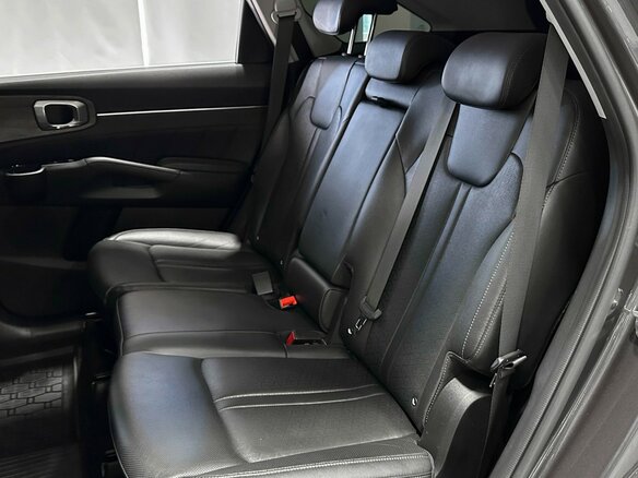 2022 Kia Sorento IV, серый, 3867000 рублей - вид 9