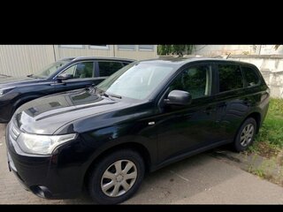 2012 Mitsubishi Outlander III, чёрный, 950000 рублей, вид 3