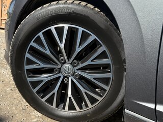 2019 Volkswagen Jetta 6-speed VII, серый, 1650000 рублей, вид 5