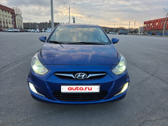 2012 Hyundai Solaris I, синий, 815000 рублей