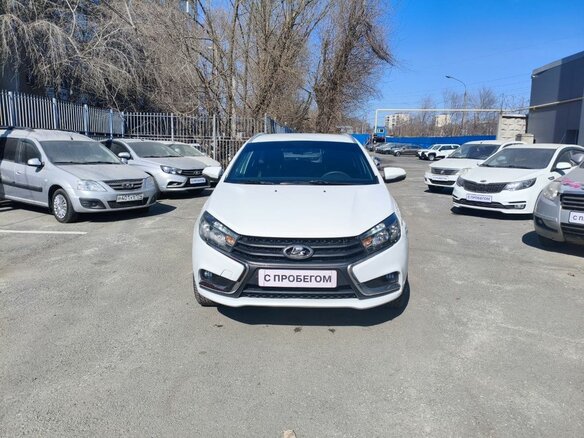 2018 Lada (ВАЗ) Vesta SW I, белый, 785000 рублей - вид 1