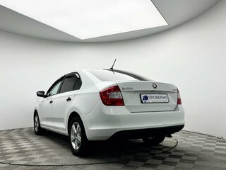2015 Skoda Rapid I, белый, 788000 рублей, вид 5