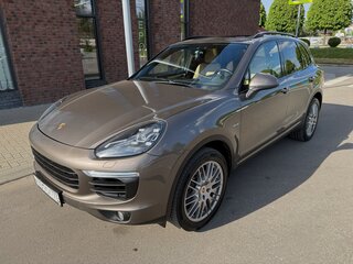 2014 Porsche Cayenne Diesel II Рестайлинг (958), коричневый, 4000000 рублей, вид 1