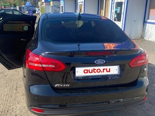 2017 Ford Focus III Рестайлинг, чёрный, 999999 рублей, вид 3