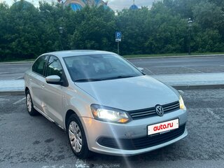 2011 Volkswagen Polo V, серебристый, 520000 рублей, вид 4