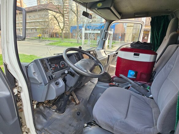 2014 Isuzu Elf (N-series), белый, 2700000 рублей - вид 13