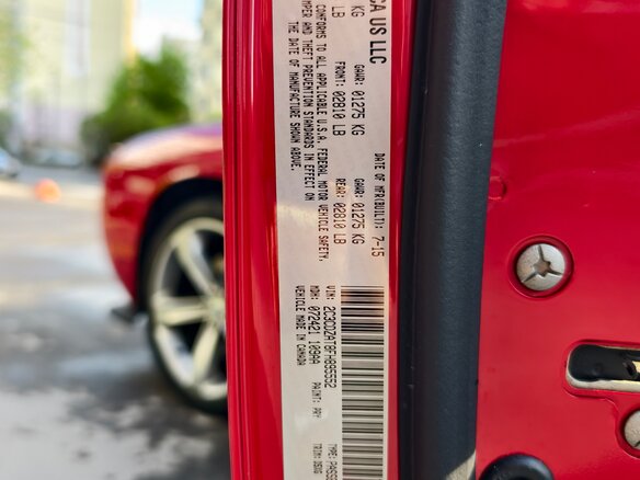2015 Dodge Challenger R__T III Рестайлинг 2, красный, 4350000 рублей - вид 15