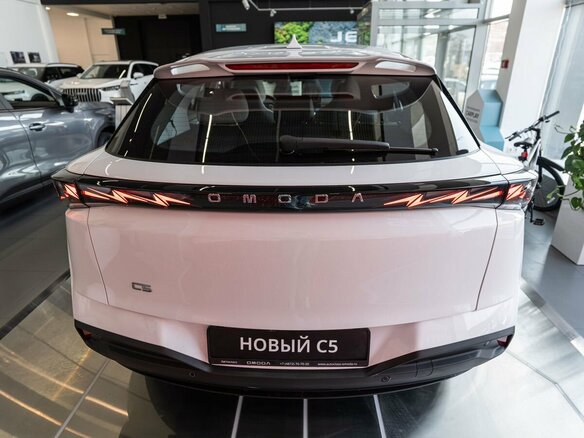 2026 Omoda C5 II, белый, 2629000 рублей - вид 7