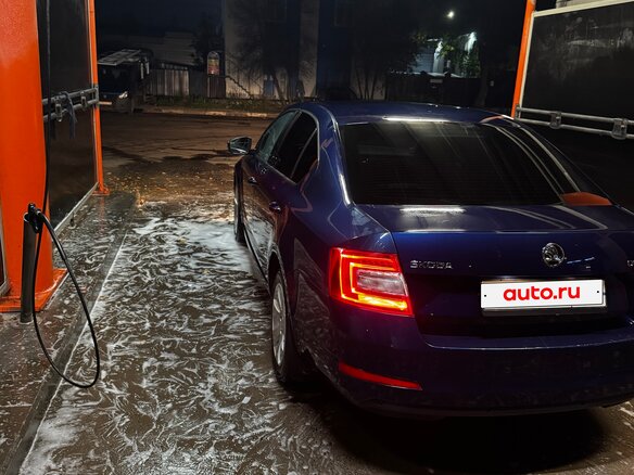 2015 Skoda Octavia III (A7), синий, 920000 рублей