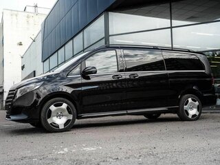 2026 Mercedes-Benz V-Класс Extra Long 300 d экстра длинный III (W447) Рестайлинг 2, чёрный, 14400000 рублей, вид 3