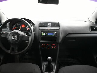 2014 Volkswagen Polo V, чёрный, 615000 рублей, вид 5
