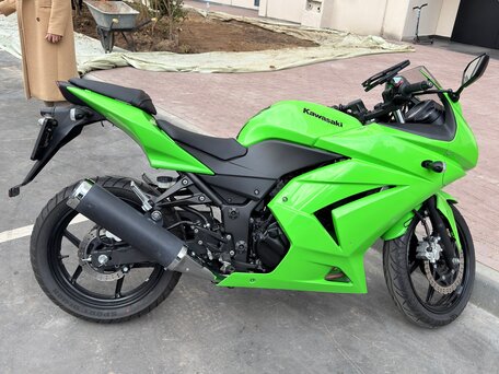 2012 Kawasaki Ninja 250R, зелёный, 260000 рублей, вид 4
