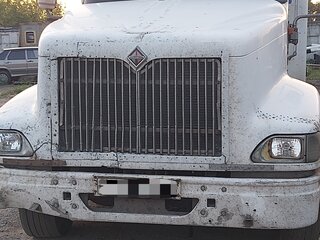 2002 International 9000 Series, белый, 1100000 рублей, вид 1
