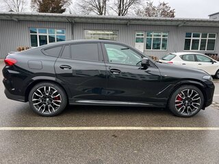 2024 BMW X6 40d III (G06) Рестайлинг, серый, 12900000 рублей, вид 4
