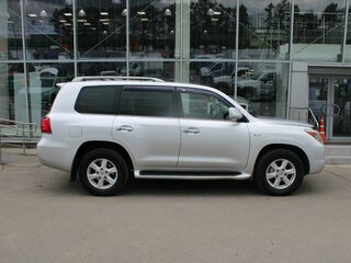 2009 Lexus LX 570 III, серебристый, 2415000 рублей, вид 4