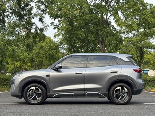 2025 BYD Yuan Up 32 kWh, серебристый, 1300000 рублей, вид 3