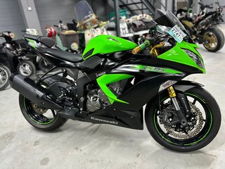 2014 Kawasaki ZX-6R Ninja, зелёный, 690000 рублей, вид 3