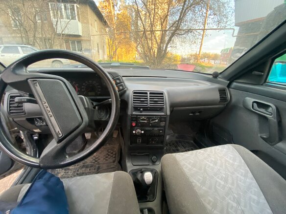 2004 Lada (ВАЗ) 2112, серебристый, 110000 рублей - вид 6