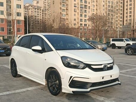 Honda Fit IV Рестайлинг