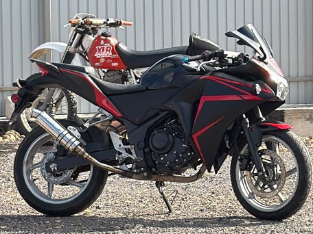 2011 Honda CBR 250R, чёрный, 300000 рублей, вид 2