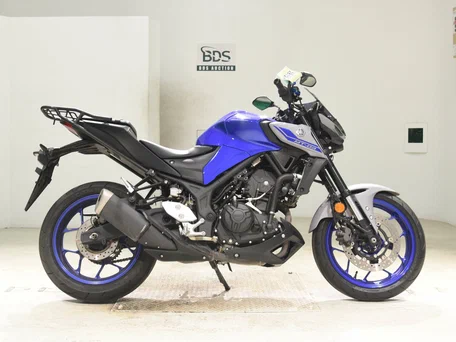 2021 Yamaha MT-03, синий, 480000 рублей, вид 4