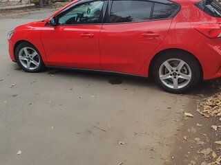 2018 Ford Focus IV, красный, 1500000 рублей, вид 5