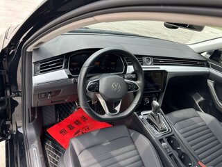 2023 Volkswagen Magotan B8 Рестайлинг, чёрный, 1950000 рублей, вид 4