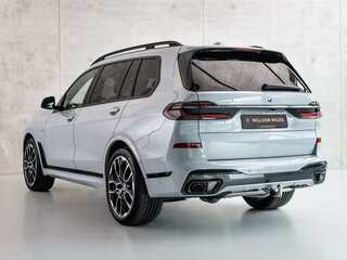 2026 BMW X7 40d I (G07) Рестайлинг, серый, 22840000 рублей, вид 5