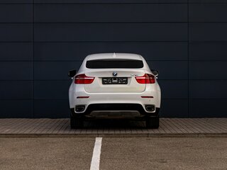 2010 BMW X6 50i 8-speed I (E71), белый, 1595000 рублей, вид 5