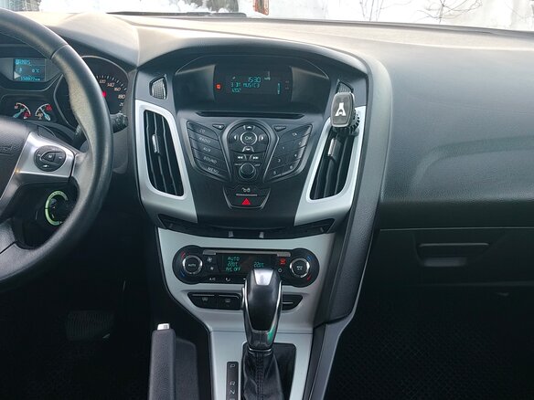 2013 Ford Focus III, белый, 850000 рублей - вид 6