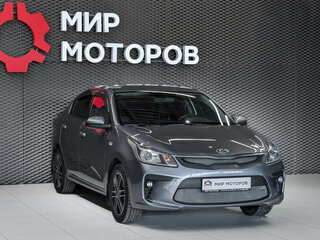 2019 Kia Rio IV, серый, 1350000 рублей, вид 3