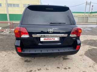 2013 Toyota Land Cruiser 200 Series Рестайлинг 1, чёрный, 3550000 рублей, вид 3