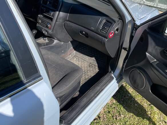 2009 Hyundai Sonata ТагАЗ IV (EF) Рестайлинг, серебристый, 320000 рублей - вид 15