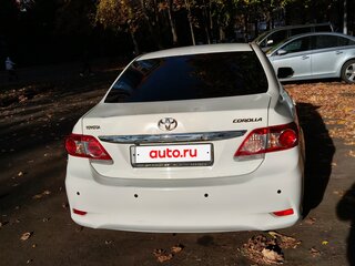 2011 Toyota Corolla X (E140, E150) Рестайлинг, белый, 1100000 рублей, вид 2