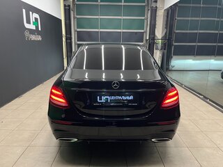 2016 Mercedes-Benz E-Класс 200 V (W213, S213, C238), чёрный, 3250000 рублей, вид 5