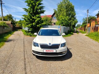 2014 Skoda Superb DSG II Рестайлинг, белый, 1899999 рублей, вид 2
