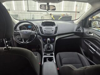 2017 Ford Kuga II Рестайлинг, чёрный, 1887000 рублей, вид 5