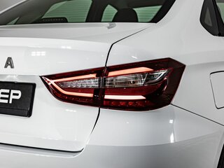 2026 Lada (ВАЗ) Vesta I Рестайлинг (NG), белый, 1558000 рублей, вид 2