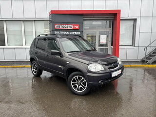2016 Chevrolet Niva I Рестайлинг, серый, 770000 рублей, вид 1
