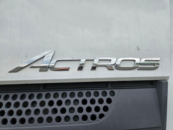 2023 Mercedes-Benz Actros, белый, 17500000 рублей - вид 13